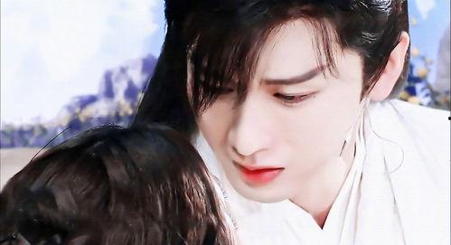 成毅赵露思最新爆料,揭秘幕后浪漫故事